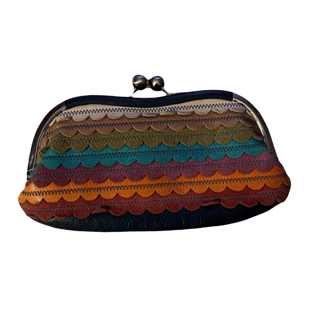 FOSSIL Scalloped leather coined wallet